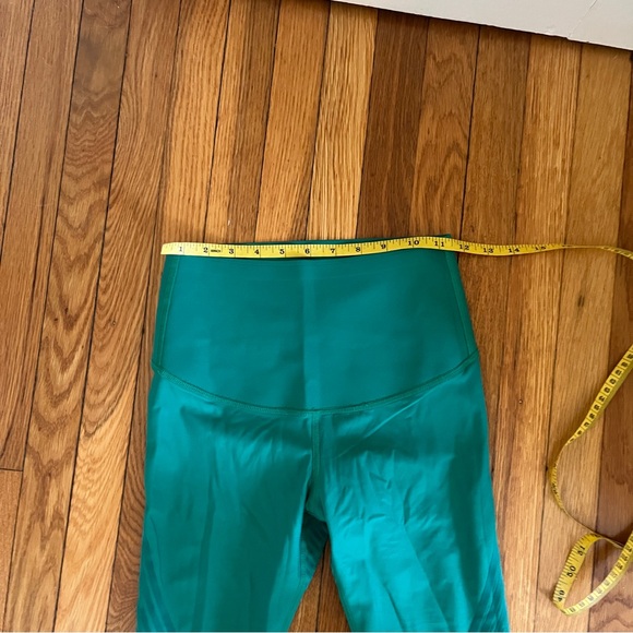 Fanka Like New Body Sculpt Reversible Emerald Green 7/8 Leggings XS - Picture 2 of 6